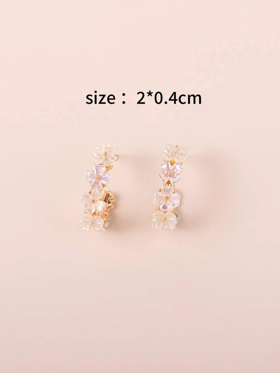 Flower Decor Cuff Hoop Earrings - WHITE