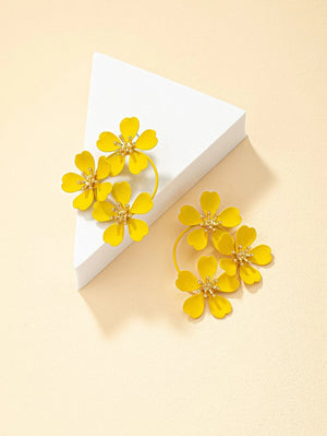 Flower Stud Earrings - Yellow